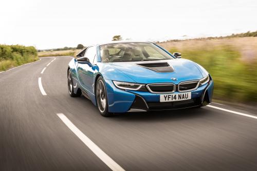 BMW i8 UK (2015) - picture 32 of 50