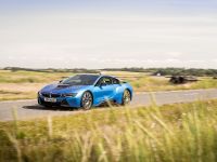 BMW i8 UK (2015) - picture 42 of 50