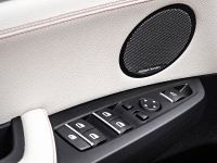 BMW X4 (2015) - picture 54 of 55