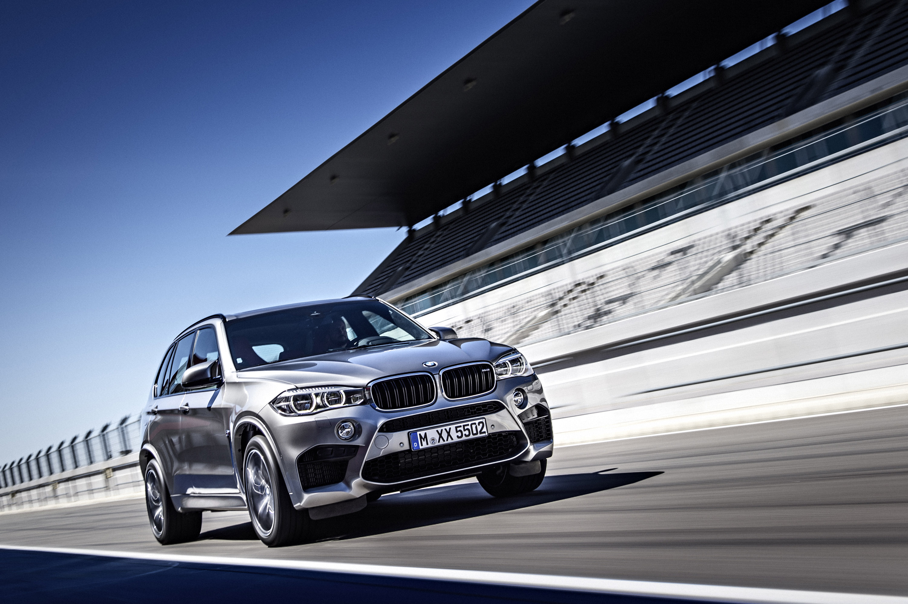 X5 и x4 x6. BMW x5. BMW x5m 2015 года. BMW x5m f85 2015. BMW x5m 2016.