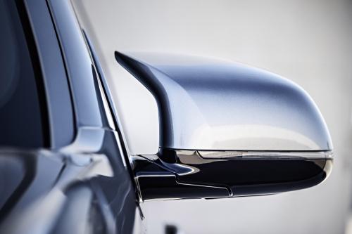 BMW X5 M (2015) - picture 17 of 28