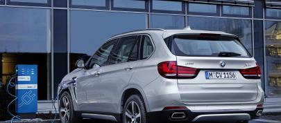 BMW X5 xDrive40e (2015) - picture 20 of 32