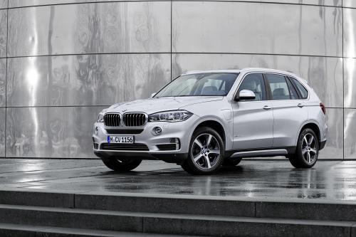 BMW X5 xDrive40e (2015) - picture 8 of 32
