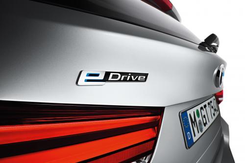 BMW X5 xDrive40e (2015) - picture 32 of 32