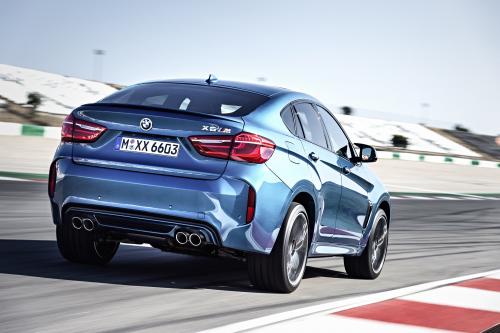 BMW X6 M (2015) - picture 16 of 26