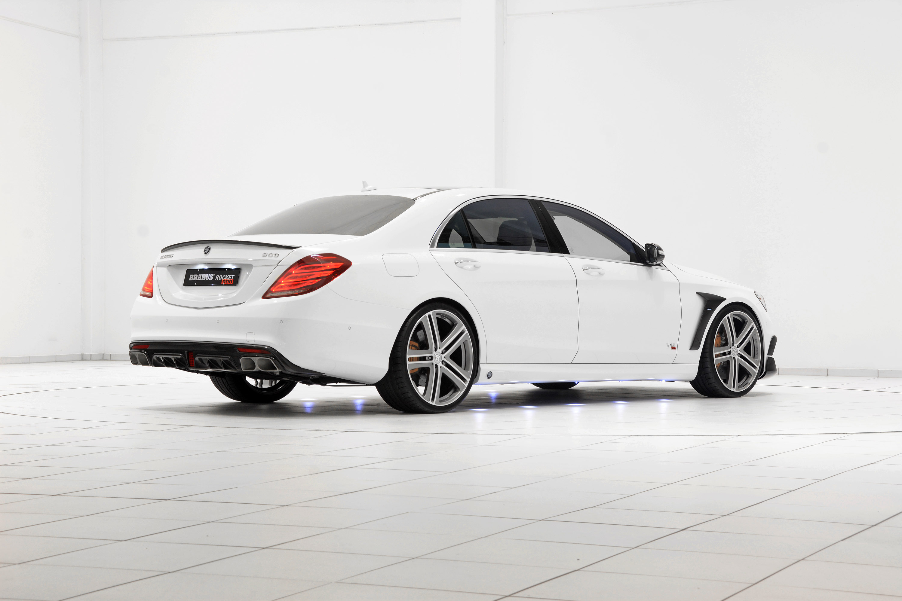 Brabus Mercedes-Benz S65 Rocket 900