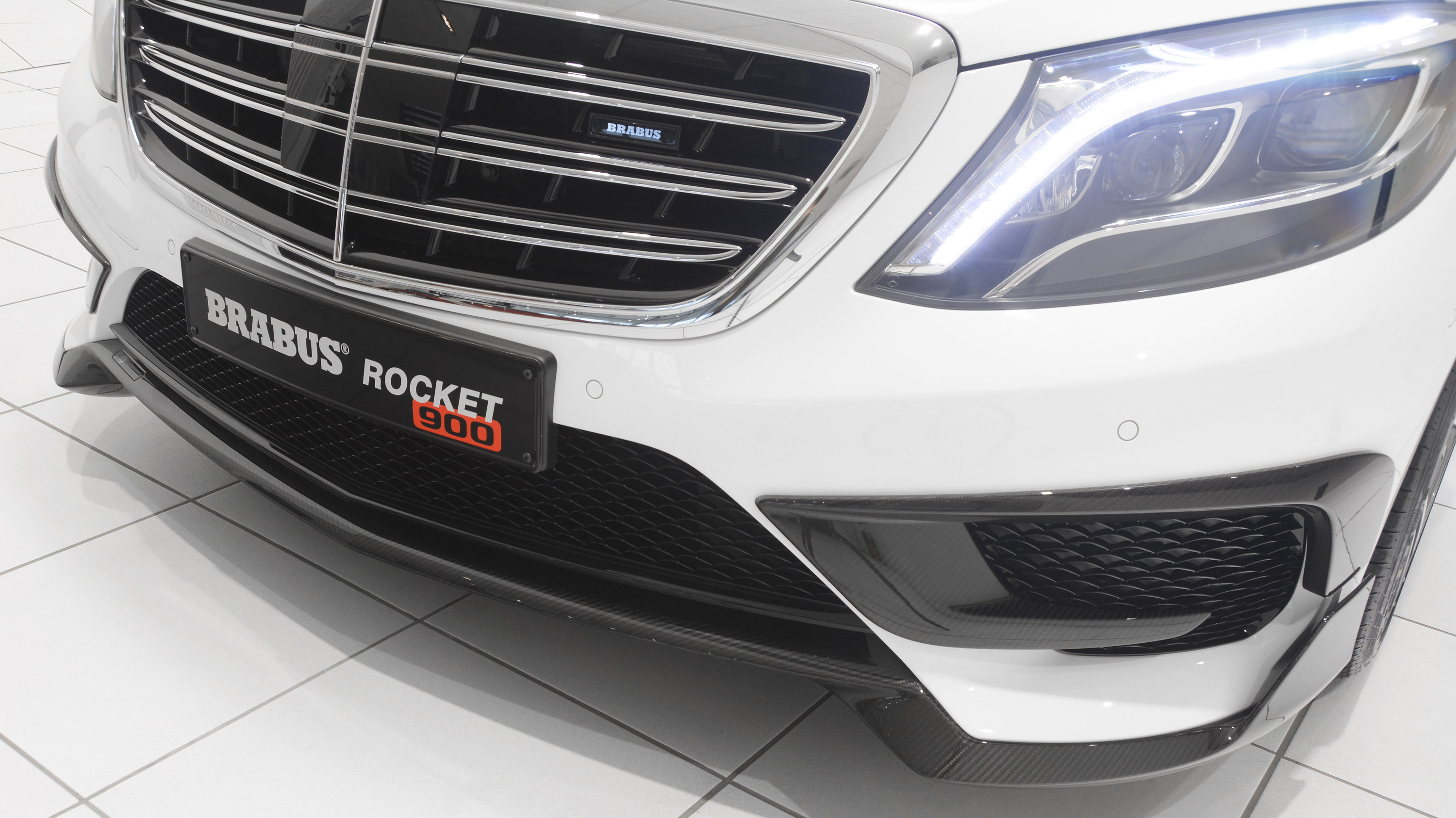 Brabus Mercedes-Benz S65 Rocket 900