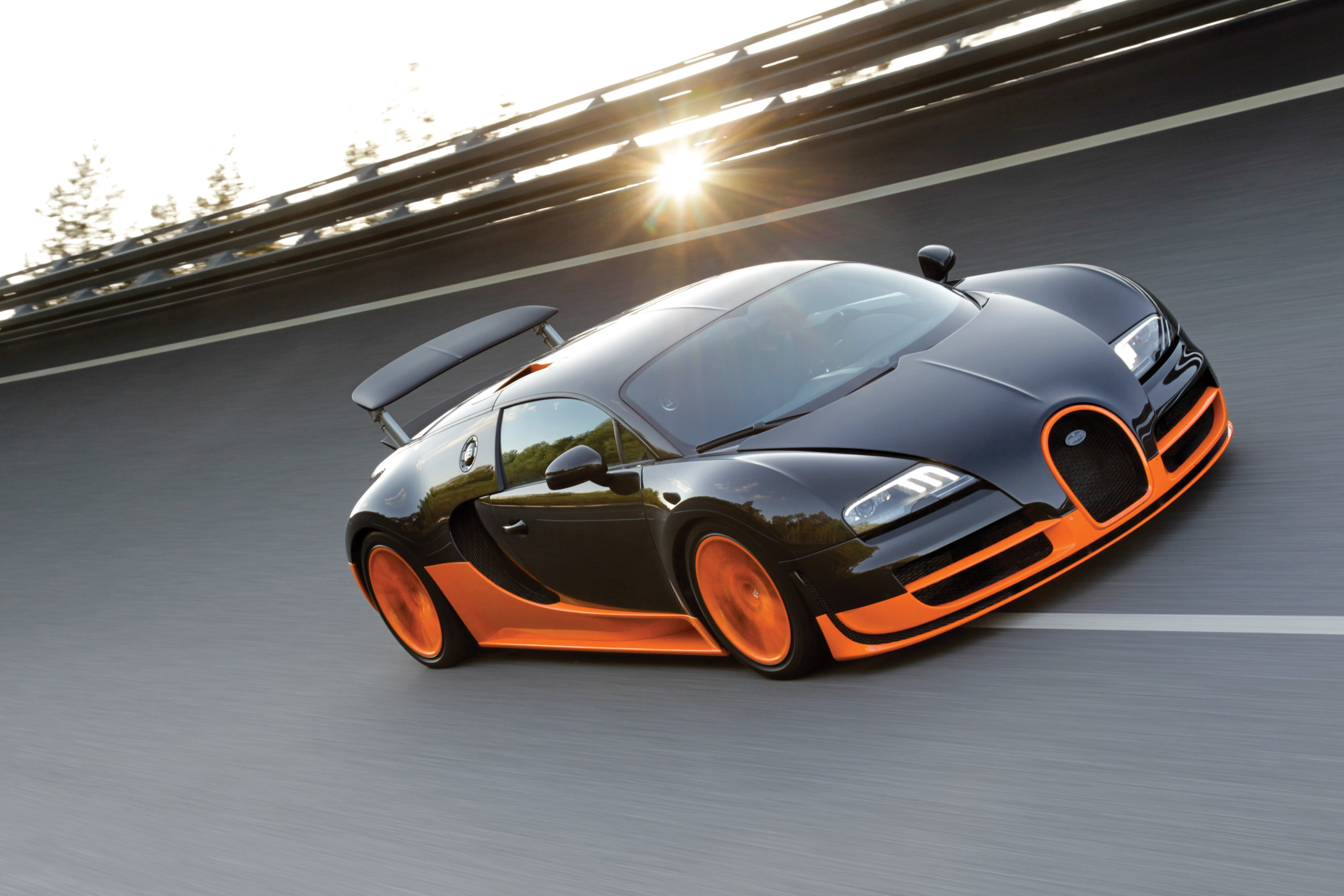 Bugatti Veyron 16.4 Super Sport World Record Edition