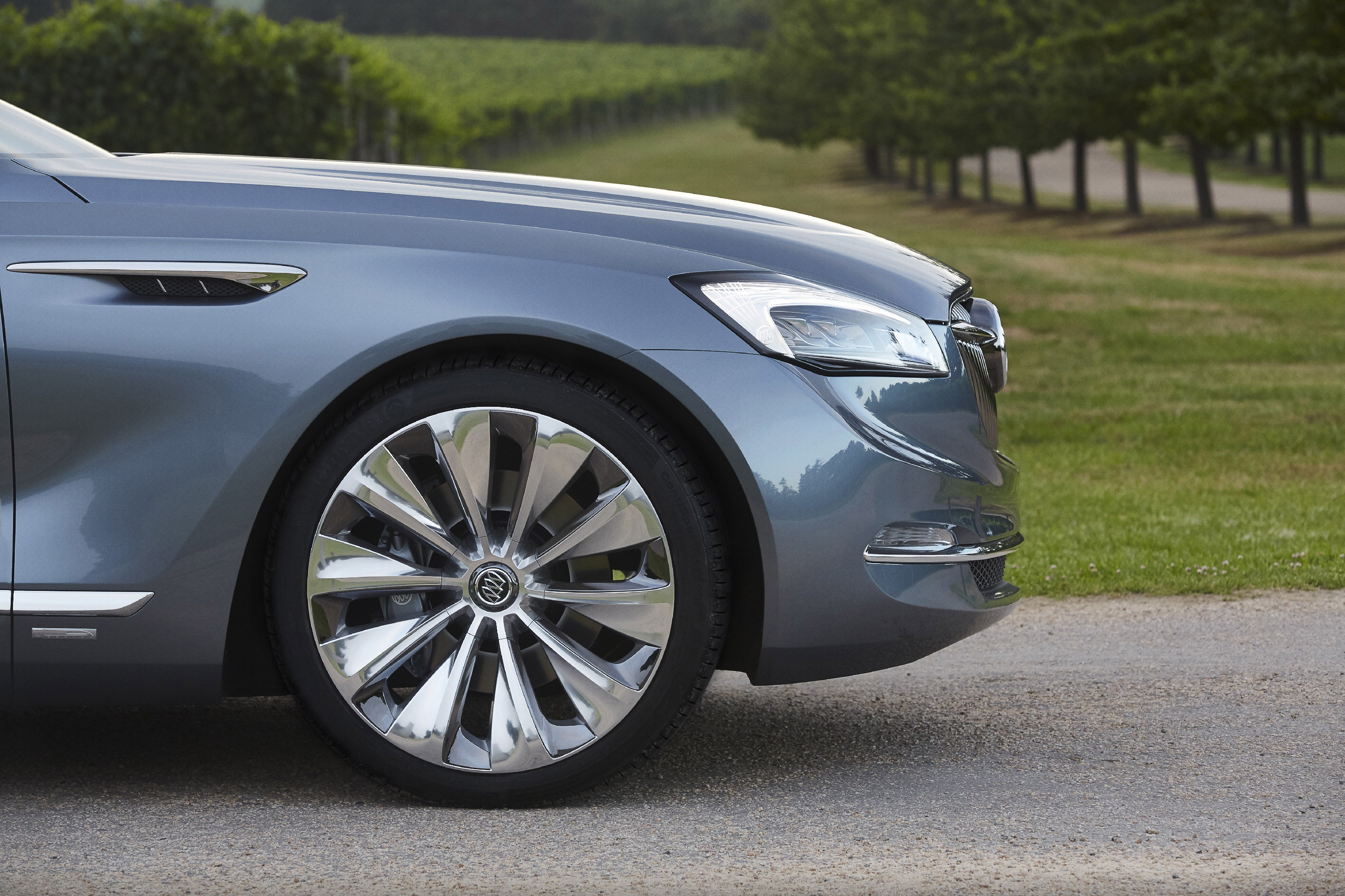 Buick Avenir Concept