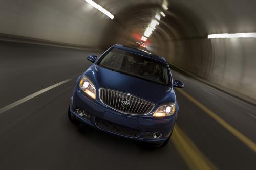 Buick Verano Turbo (2015) - picture 1 of 6