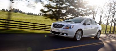 Buick Verano (2015) - picture 4 of 13