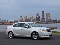 Buick Verano (2015) - picture 10 of 13