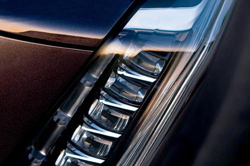 Cadillac Escalade (2015) - picture 17 of 18