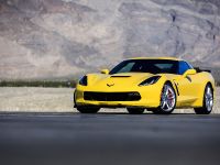 Chevrolet Corvette Stingray (2015) - picture 2 of 4