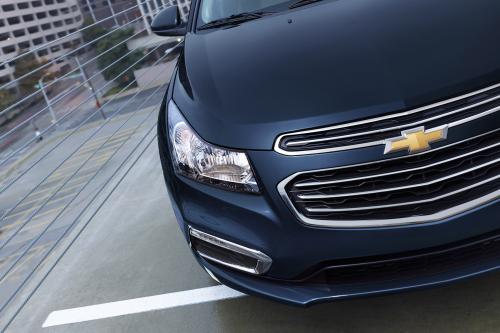 Chevrolet Cruze LTZ (2015) - picture 8 of 9