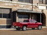 Chevrolet Silverado 1500 Custom (2015) - picture 2 of 3