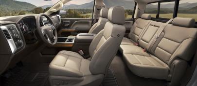 Chevrolet-Silverado 3500HD (2015) - picture 4 of 4