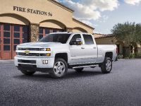 Chevrolet Silverado Custom Sport HD (2015) - picture 1 of 6