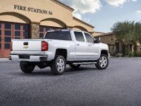 Chevrolet Silverado Custom Sport HD (2015) - picture 2 of 6