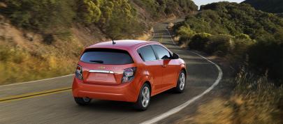 Chevrolet Sonic Family (2015) - picture 7 of 10