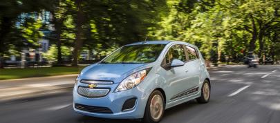 Chevrolet Spark Ev (2015) - picture 4 of 25