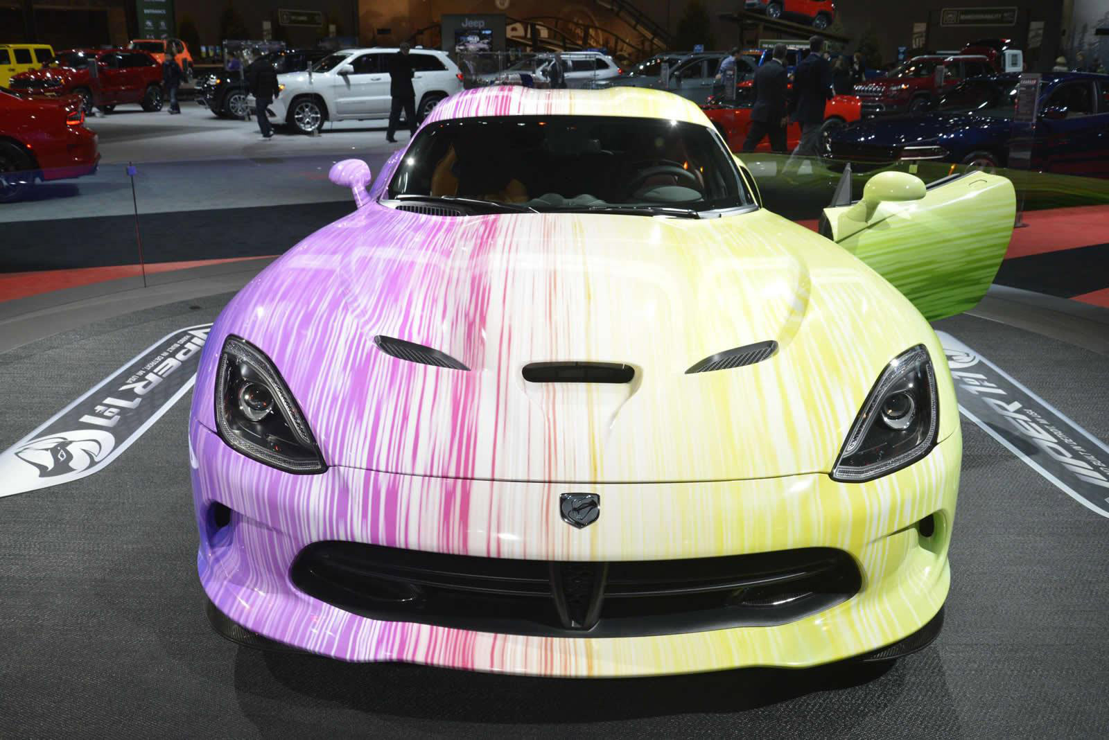 Chicago Auto Show Dodge Viper GTC