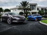 Chrysler 200 (2015) - picture 1 of 14