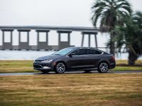 Chrysler 200 (2015) - picture 6 of 14