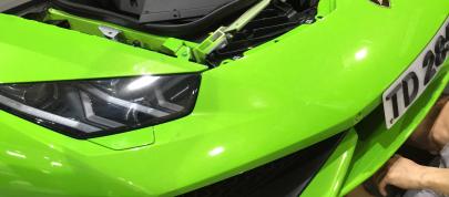 DMC Lamborghini Huracan LP610 Limited Edition Behind the Scenes (2015) - picture 4 of 19
