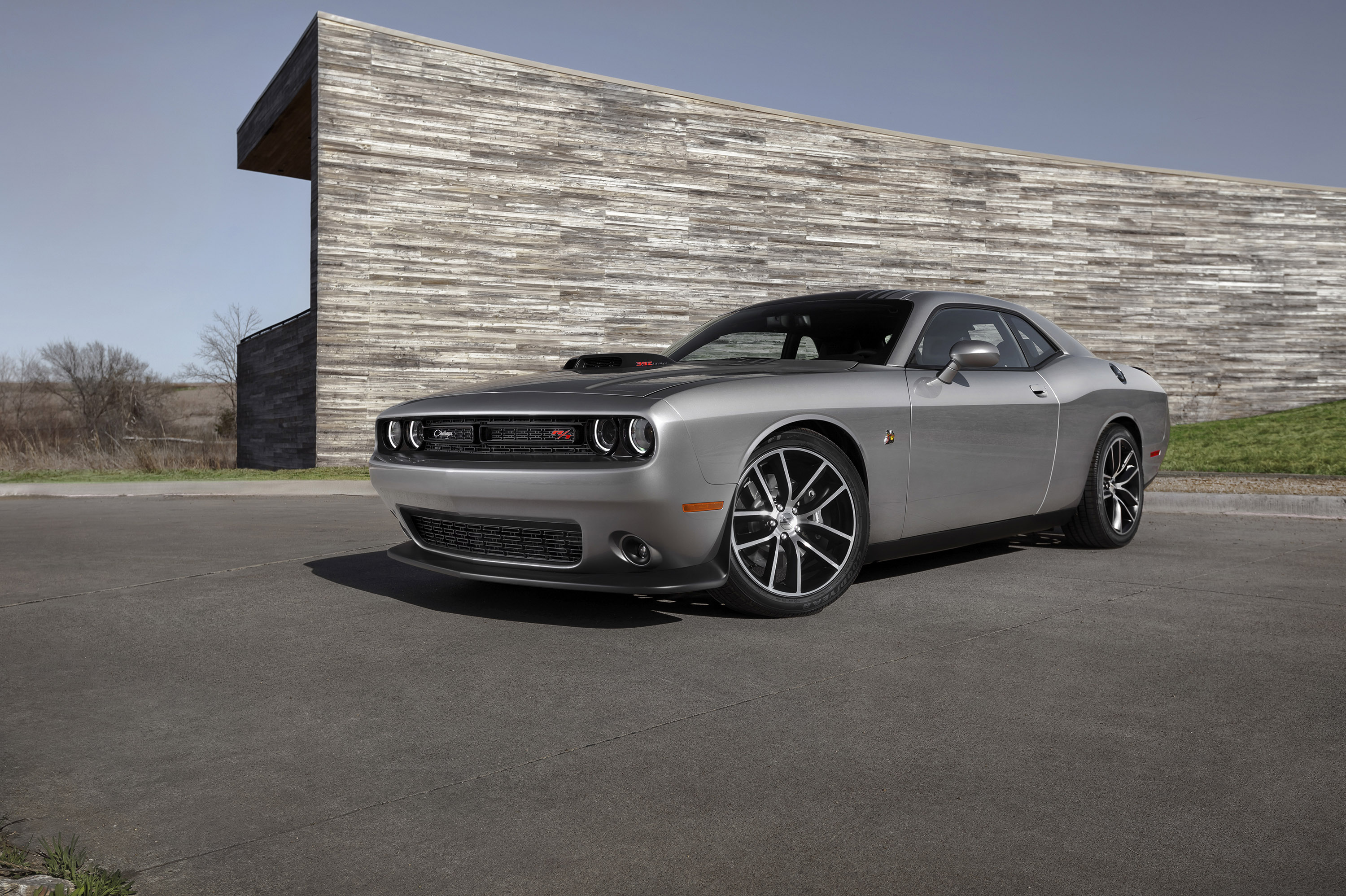 Dodge Challenger Shaker