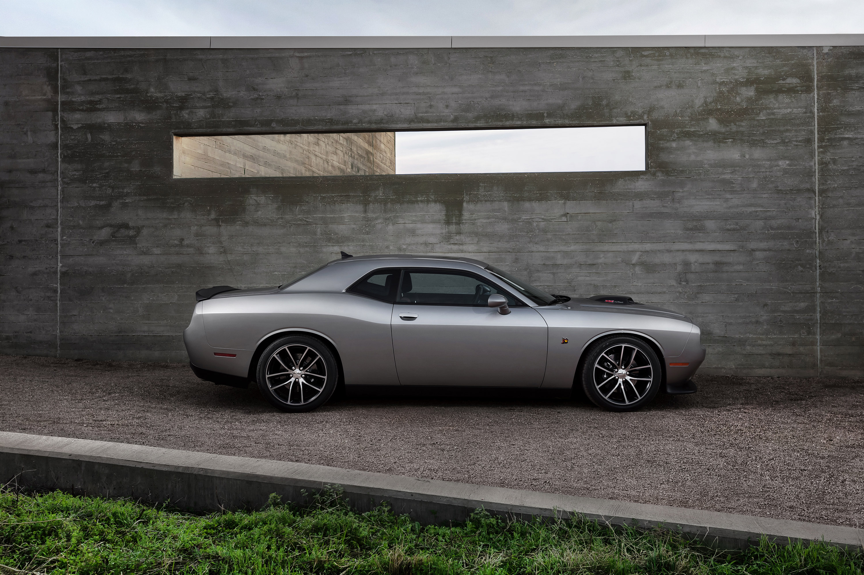 Dodge Challenger Shaker