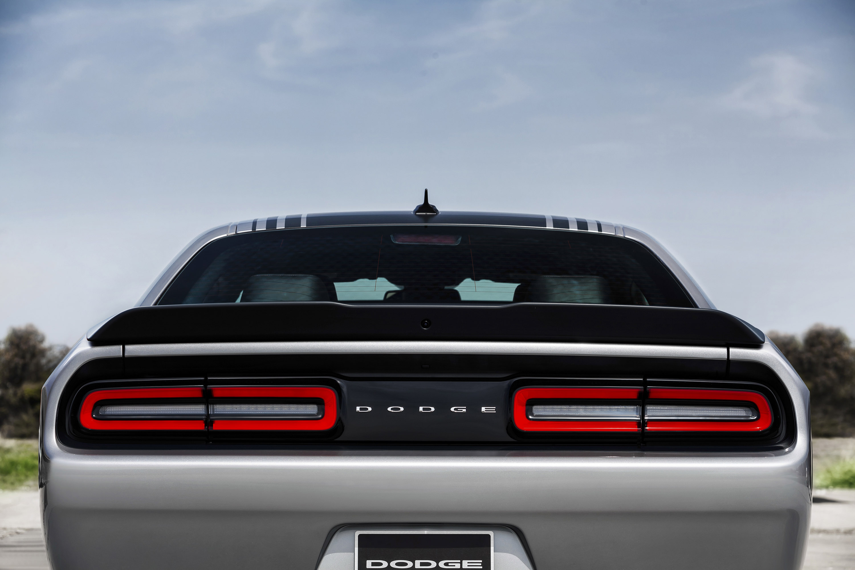 Dodge Challenger Shaker