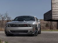 Dodge Challenger Shaker (2015) - picture 2 of 32