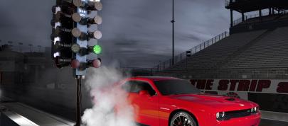 Dodge Challenger SRT Hellcat (2015) - picture 7 of 34