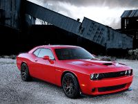 Dodge Challenger SRT Hellcat (2015) - picture 1 of 34