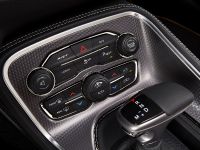 Dodge Challenger SRT Hellcat (2015)