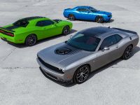 Dodge Challenger (2015) - picture 4 of 32