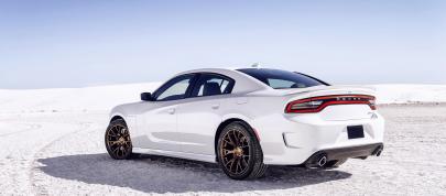 Dodge Charger SRT Hellcat (2015) - picture 12 of 69