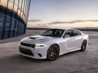 Dodge Charger SRT Hellcat (2015) - picture 30 of 69