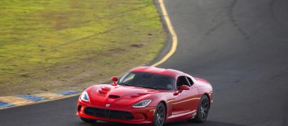 Dodge Viper SRT (2015) - picture 4 of 12