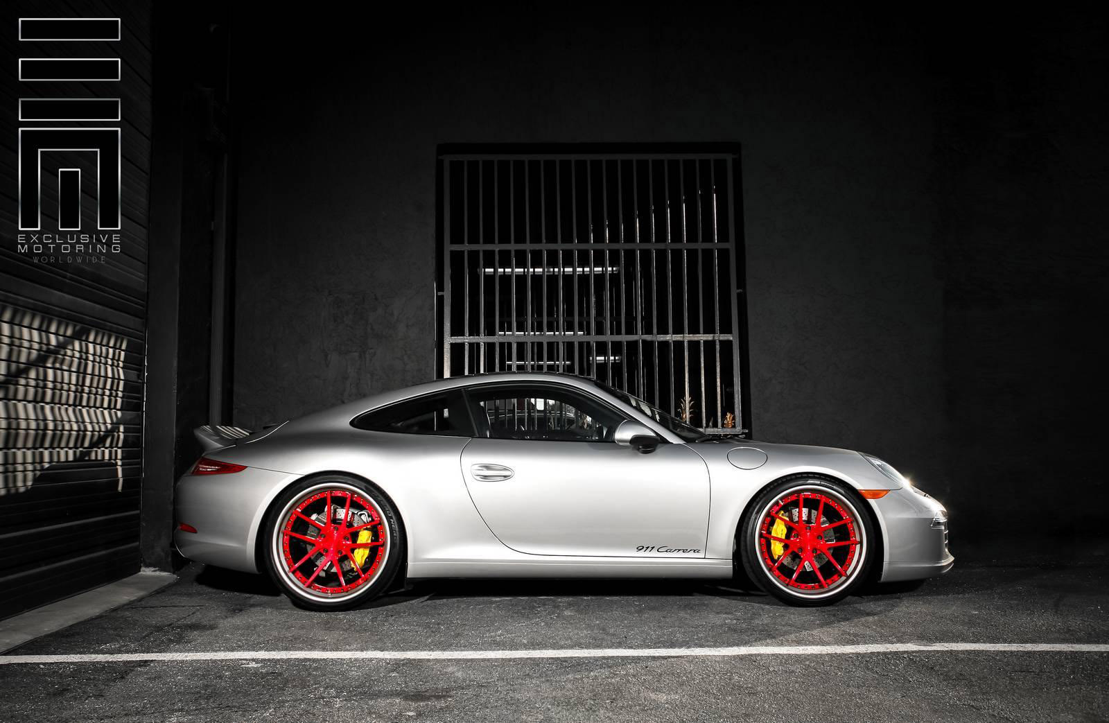 Exclusive Motoring Porsche 911 Carrera