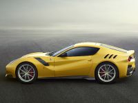 Ferrari F12tdf Limited Edition (2015) - picture 4 of 7