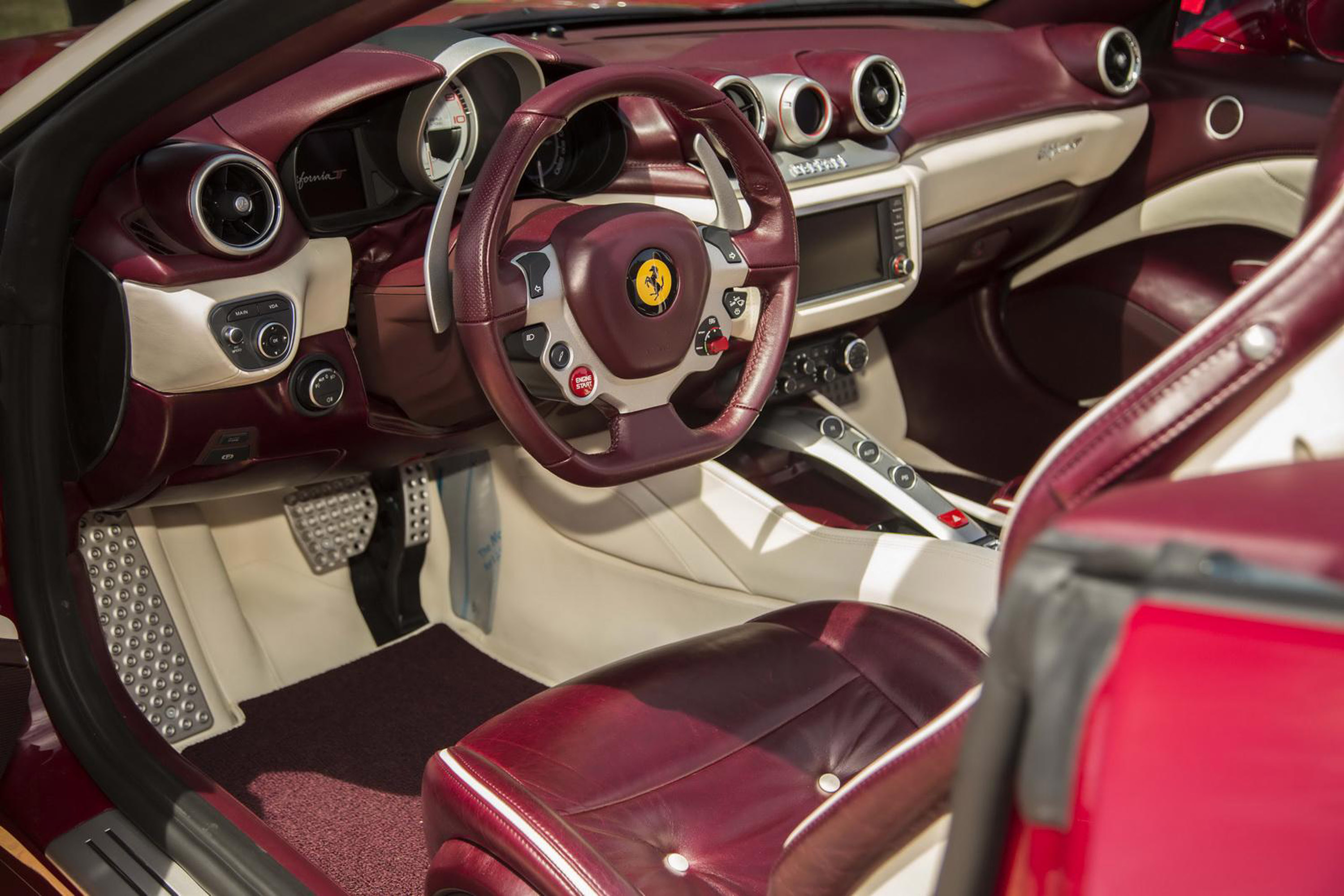 Ferrari Tailor Made California T