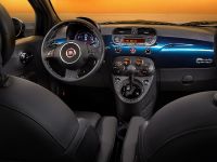 Fiat 500 Interior (2015) - picture 1 of 4