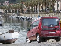 Fiat Doblo (2015) - picture 19 of 20