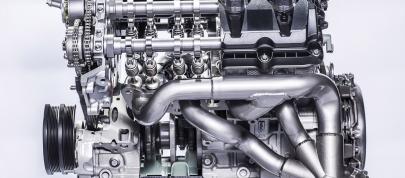 Ford 5-2-liter V8 Engine (2015) - picture 4 of 10