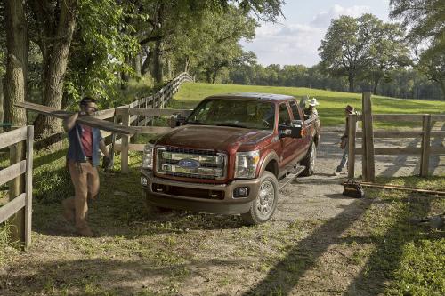Ford F-250 Super Duty (2015) - picture 1 of 4