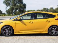 Ford Focus ST with Ford Performance Mountune Kit (2015) - picture 2 of 8