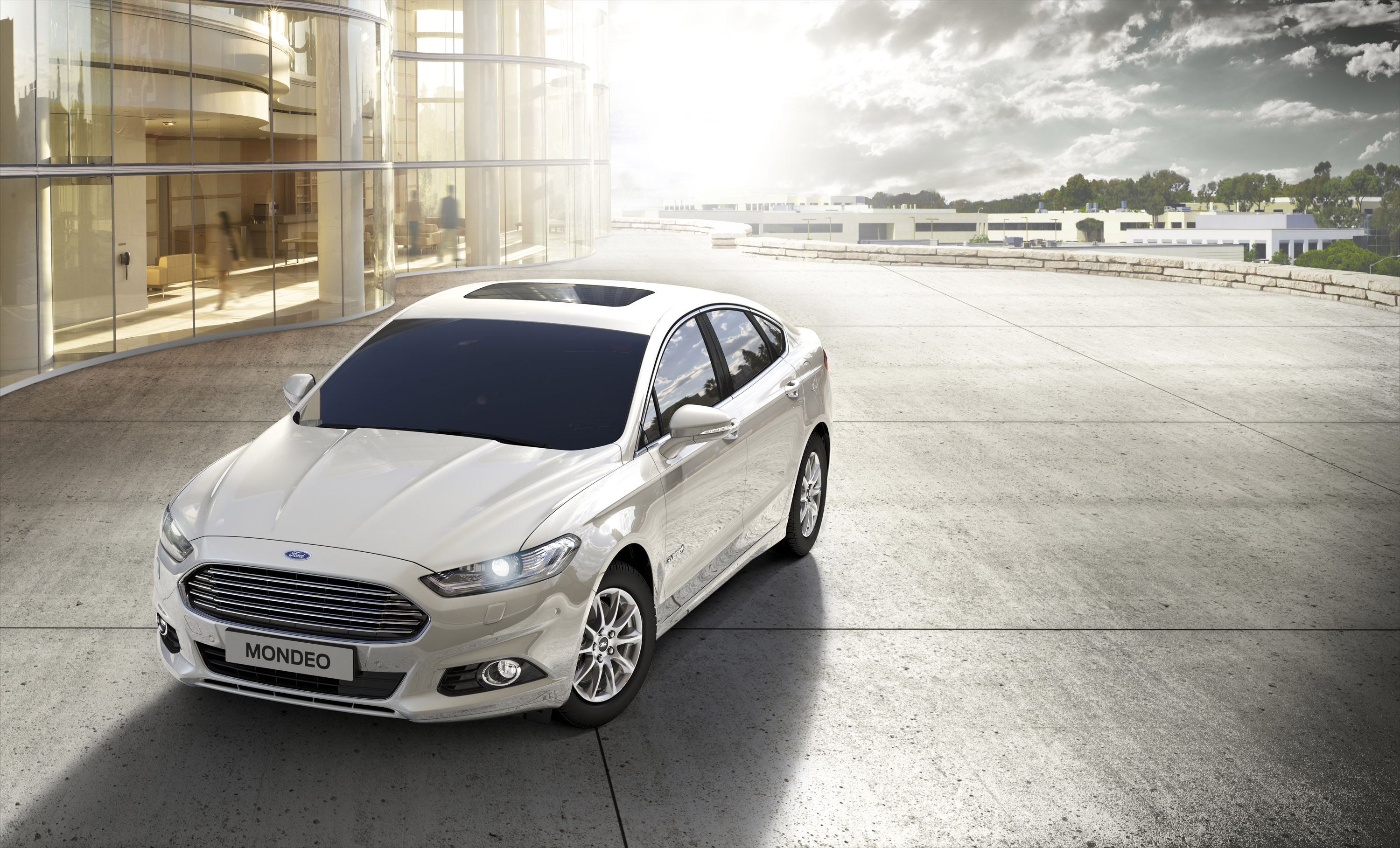 Ford Mondeo Hybrid saloon (2019), Reviews