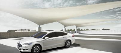 Ford Mondeo (2015) - picture 4 of 6